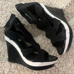 Simply Vera Wedge Sandals